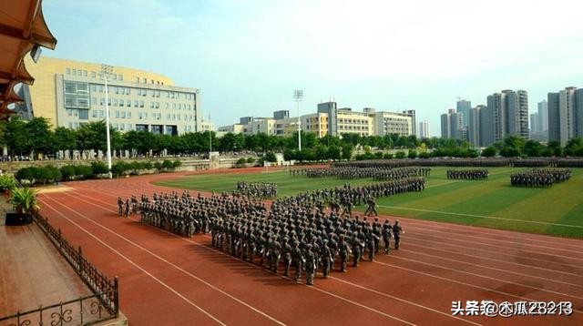 今日科普一下！男子拒服兵役被惩戒,百科词条爱好_2024最新更新