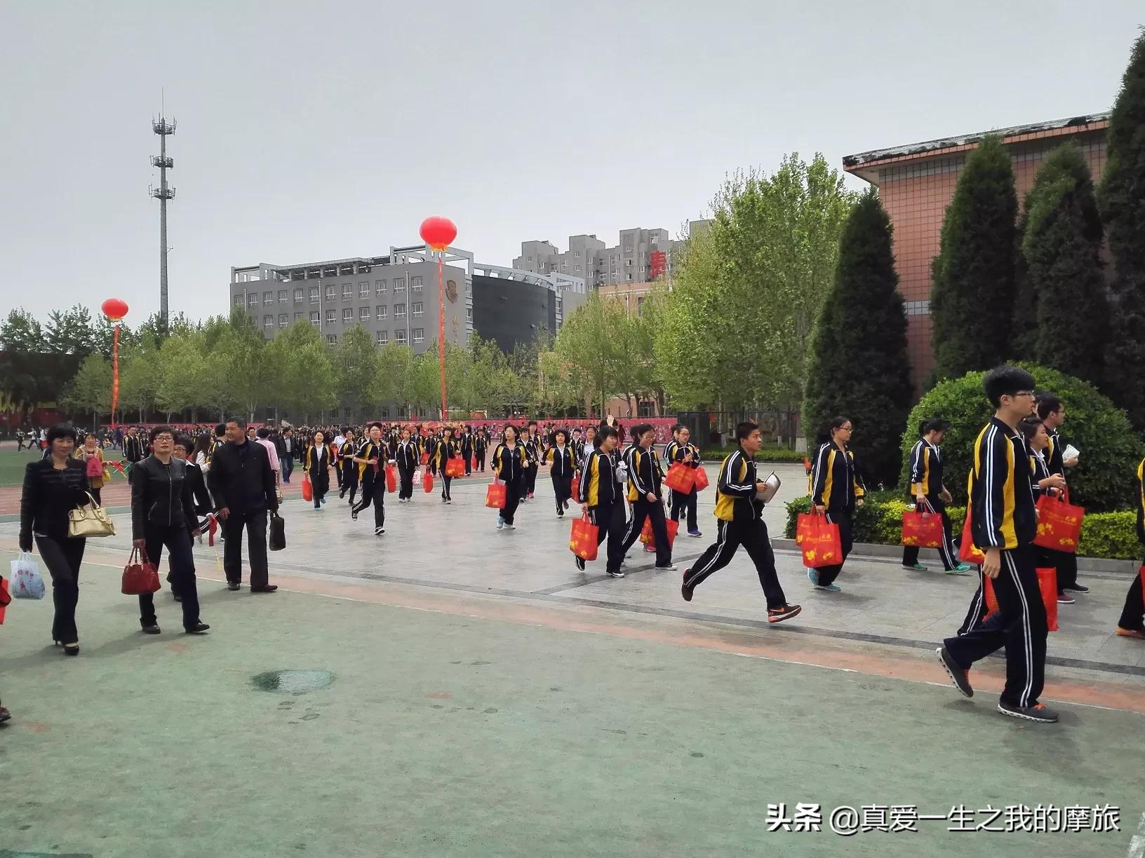 今日科普一下！学校多学生呕吐腹泻,百科词条爱好_2024最新更新